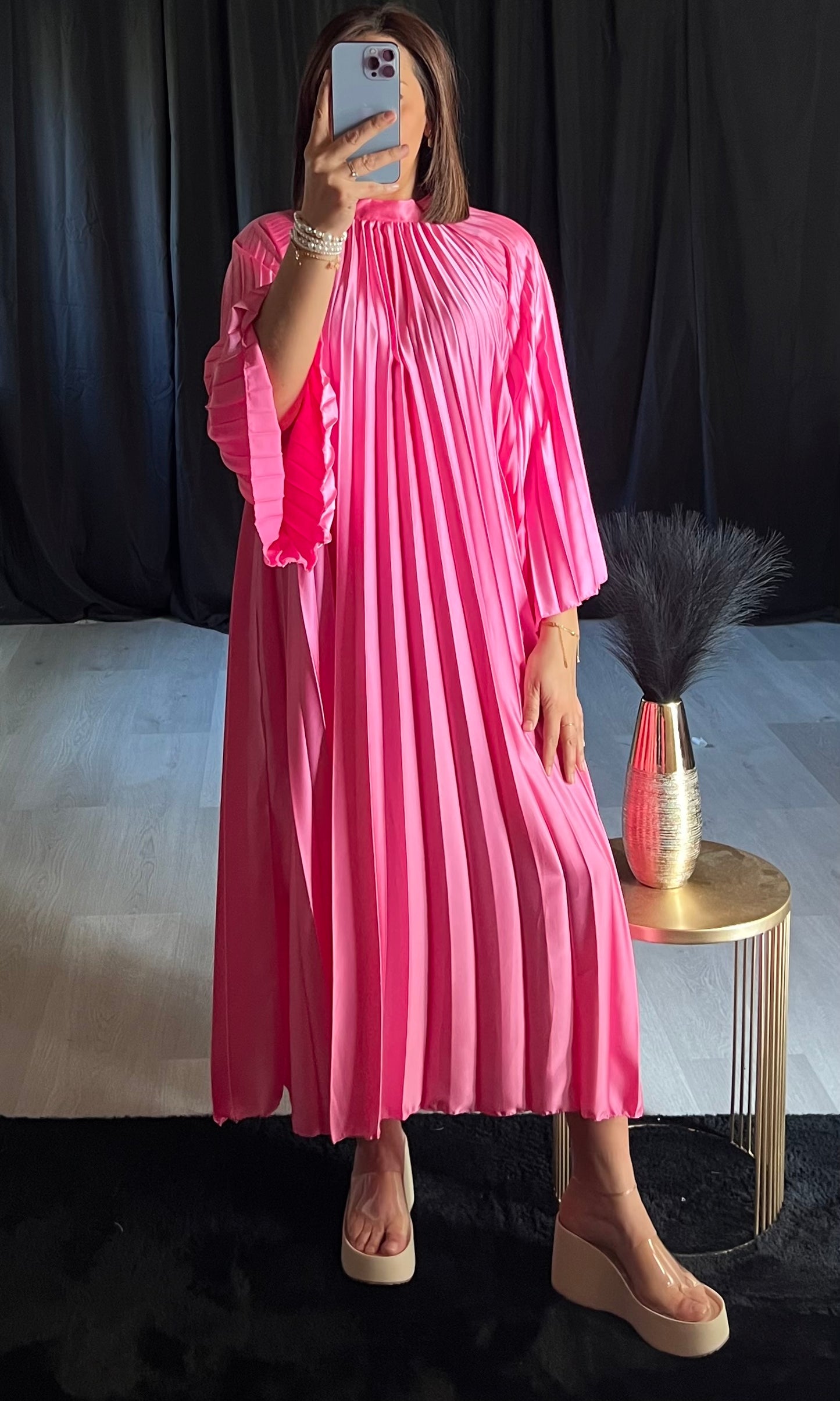 Robe Plissée Rose Manches Longue